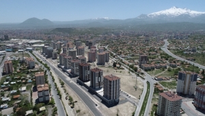Melikgazi'de 81 dairenin kura çekimi ve anahtar teslim yapılacak