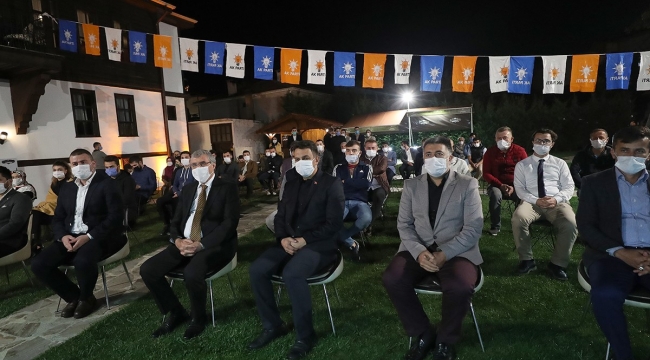 “Ülkemizin yarınlarının mimarı gençler olacak”