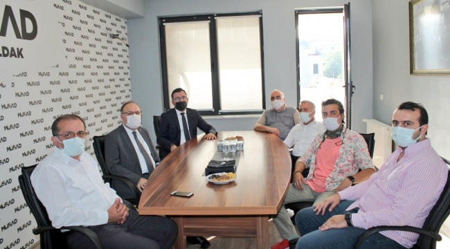 Zonguldak Valisi Tutulmaz, MÜSİAD’da…