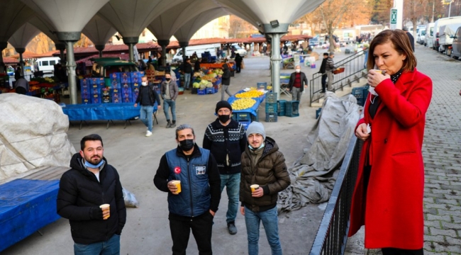 Başkan Köse Pazar Esnafının Yeni Yılını Kutladı