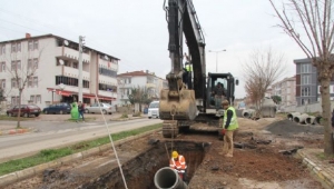 Hendek'in alt yapısı hızla sağlamlaşıyor