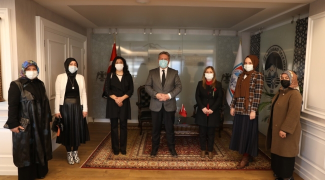 Kadın Kolları'ndan Başkan Palancıoğlu'na ziyaret