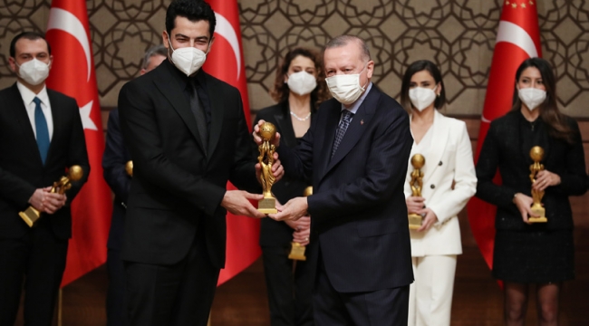 Cumhurbaşkanı Erdoğan, Radyo Televizyon Gazetecileri Derneği 2019 Yılı Medya Oscar Ödülleri Töreni’ne katıldı