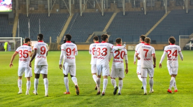 SAMSUNSPOR'UN İLK YARI KARNESİ