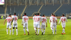 SAMSUNSPOR'UN İLK YARI KARNESİ