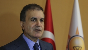 AK Parti Sözcüsü Ömer Çelik,28 Şubat sürecinin 24'üncü yılı dolayısıyla açıklama yaptı.