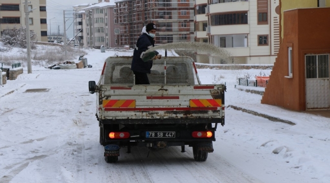 Belediye'den Buzlanmalara Karşı Önlem