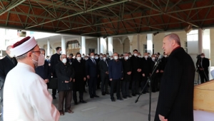 Cumhurbaşkanı Erdoğan, Elazığlı kanaat önderi Hafız Nazırlı’nın cenaze törenine katıldı