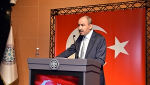 Gülsoy, ''hizmet sektörüne acilen nefes vermek zorundayız