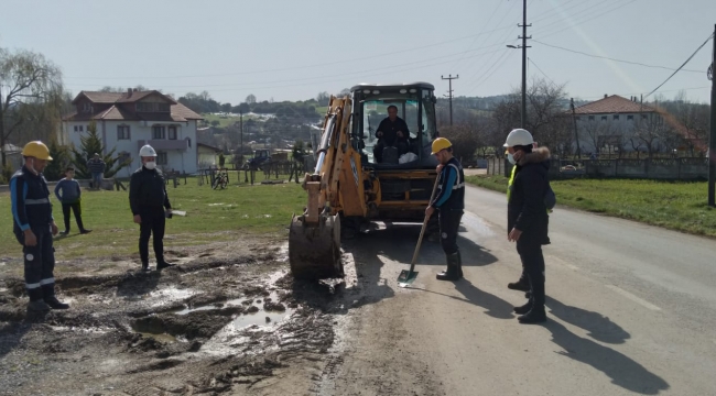 Kısıtlama günlerinde Sakarya Büyükşehir ekipleri çalışıyor