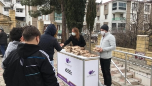 Safranbolu Belediyesi Şehitleri İçin Simit İkramında Bulundu