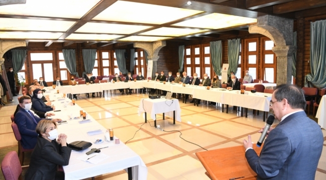 Büyükşehir'den yöneticilere liderlik eğitimi