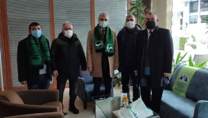 Ekrem Yüce Ankara’da Sakaryaspor’u ziyaret etti