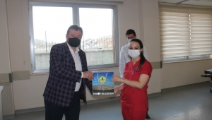İsmail Gündoğdu, sağlık personellerinin Tıp Bayramı’nı kutladı