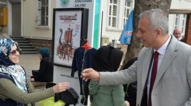 KADINLAR BAŞIMIZIN TACIDIR