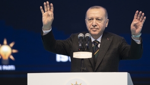 Recep Tayyip Erdoğan,yeniden AK Parti Genel Başkan seçildi