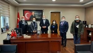 Rotary,sağlık çalışanları ve eczacılara ithafen ödüllerini takdim etti