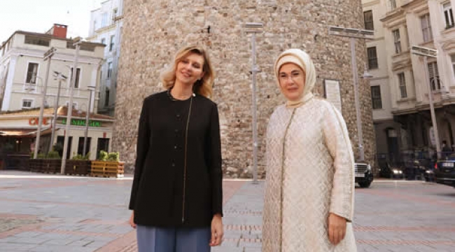 Emine Erdoğan, Ukrayna Devlet Başkanı Vladimir Zelenskiy'nin eşi Olena Zelenska ile Galata Kulesi'ni ziyaret etti