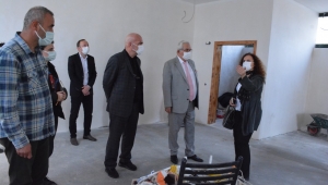 Halil Posbıyık,Oyuncak Evi çalışmalarını yerinde denetledi