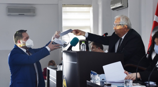 Mecliste encümen ve ihtisas komisyonu seçimleri yapıldı