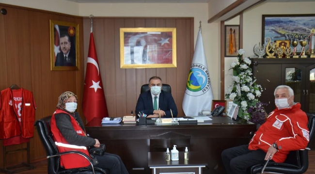 TÜRK KIZILAY'INDAN BAŞKANA ZİYARET