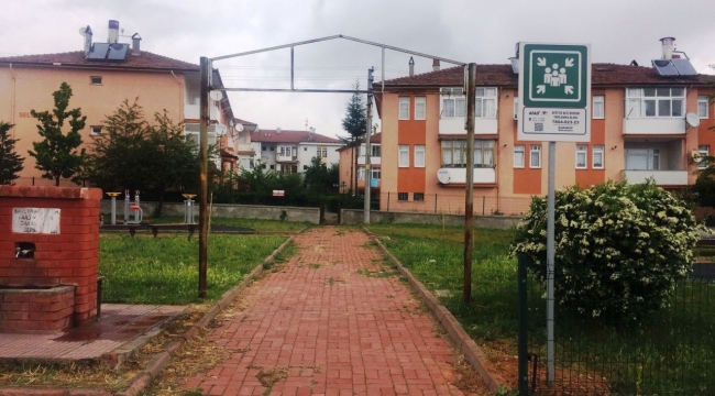 Acil Durum Tabelaları Yerlerine Yerleştiriliyor