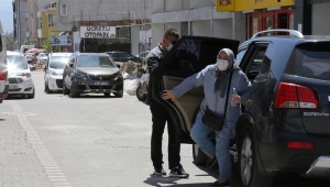 Başkan Arslan Makam Aracını Aşı Servisine Tahsis Etti