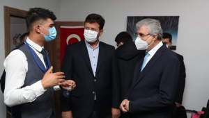 “Gençler bizim geleceğimiz”
