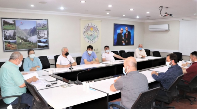 YUSUFELİ BELEDİYE MECLİSİNDEN İSRAİL’E KINAMA