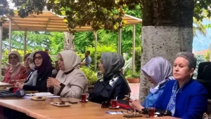 AK Parti Genel Merkez Kadın Kolları Başkanı ve Düzce Milletvekili Keşir, Rize'de