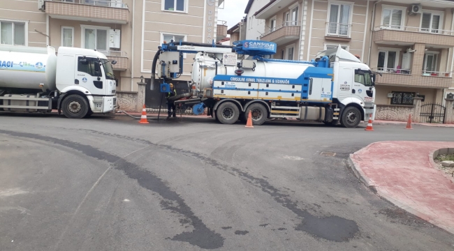 Büyükşehir Saski ekipleri temizlik çalışmalarını sürdürüyor