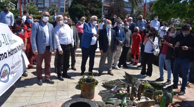 KDZ. EREĞLİ BELEDİYESİ, DENİZDEN ÇÖP ÇIKARDI