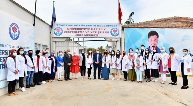 Murat Zorluoğlu,YKS'ye girecek öğrencilere başarılar diledi