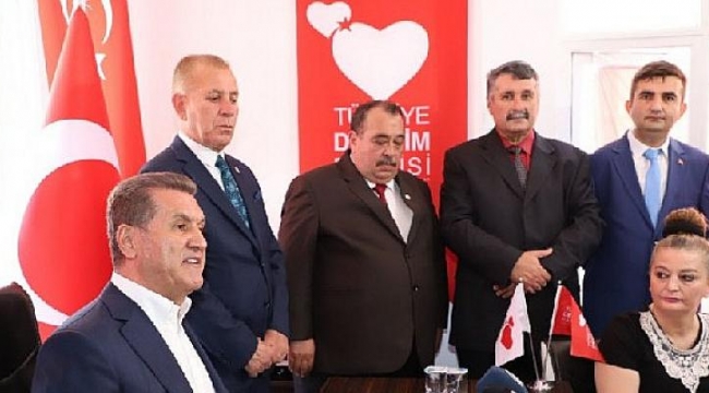 TDP Genel Başkanı Sarıgül, Zonguldak İktidara Hazırlık Merkezinin açılışında konuştu