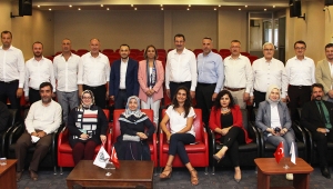 AK Parti Genel Başkan Yardımcısı Yavuz, Sakarya Barosu'nu ziyaret etti