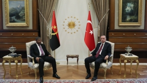 Angola Cumhurbaşkanı Lourenço Cumhurbaşkanlığı Külliyesinde