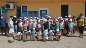 Büyükşehir Belediyesi öğrencileri minik dostları ile buluşturdu