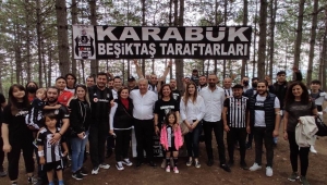 Elif Köse Beşiktaşlı taraftarlarla buluştu