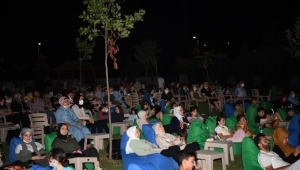 KARTEPE YAZLIK SİNEMA GÜNLERİ’NE BÜYÜK İLGİ