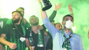 ŞAMPİYONLUK KUPASI KARTEPE’DE