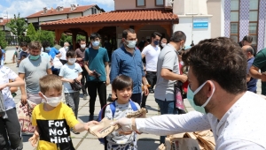 Simit ikramı bu hafta Ali Efendi Camii'nde yapıldı