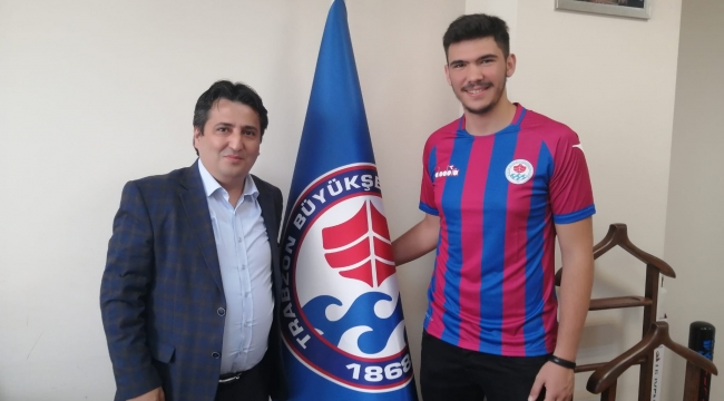 Büyükşehir Belediyespor'da Süper Lig için imzalar atıldı