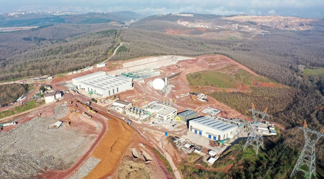Büyükşehir çöpten 40 bin kişinin elektriğini üretti