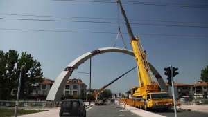Büyükşehir’den Köprü Geçişli Yol Projesi’ne estetik dokunuş