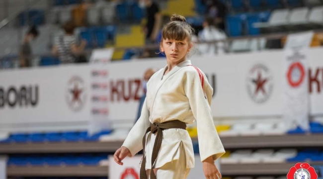 Judocu Sporcular Madalyalarla döndü