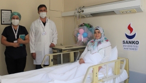 Kadavradan böbrek nakli olan hasta ikiz bebek dünyaya getirdi