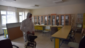 Kartepe Belediyesi'nden okullara temizlik desteği