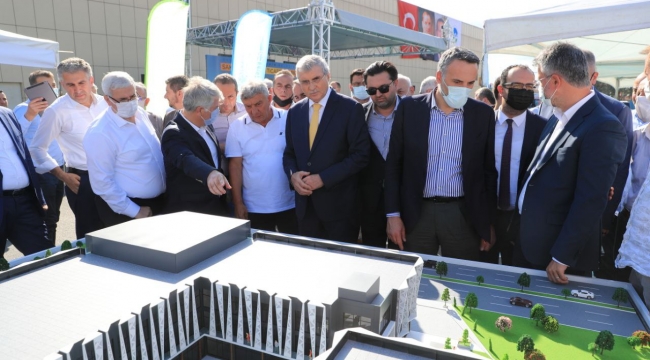 Yeni ticaret merkezinin lansmanı yapıldı
