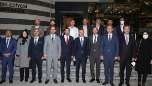AK Parti Genel Başkan Yardımcısı Kandemir, Niğde Belediyesini ziyaret etti