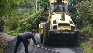 Görele Belediyesi asfaltlama çalışmalarını sürdürüyor